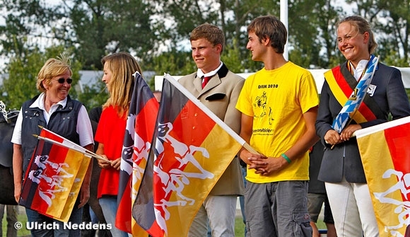 Video-Nachlese der Mega-DJIM 2010 auf Ellenbach