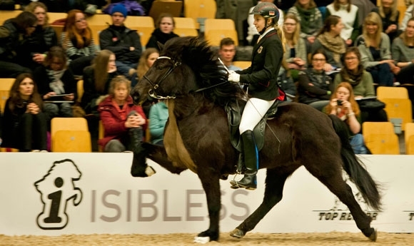 Odense-V1 live: Frauke und Óskadís begeistern / Video