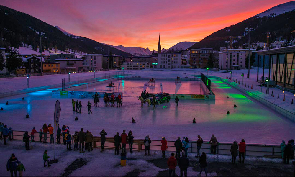 Magisches Eisturnier in Davos wirft große Schatten voraus