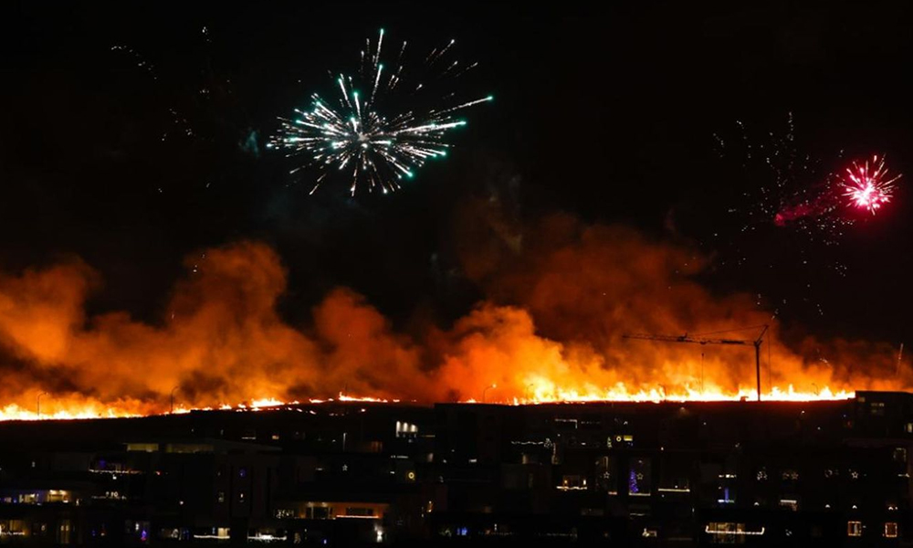 Otti happy: Feuerwerk kommt Rettern zugute, Buschfeuer fix gelöscht